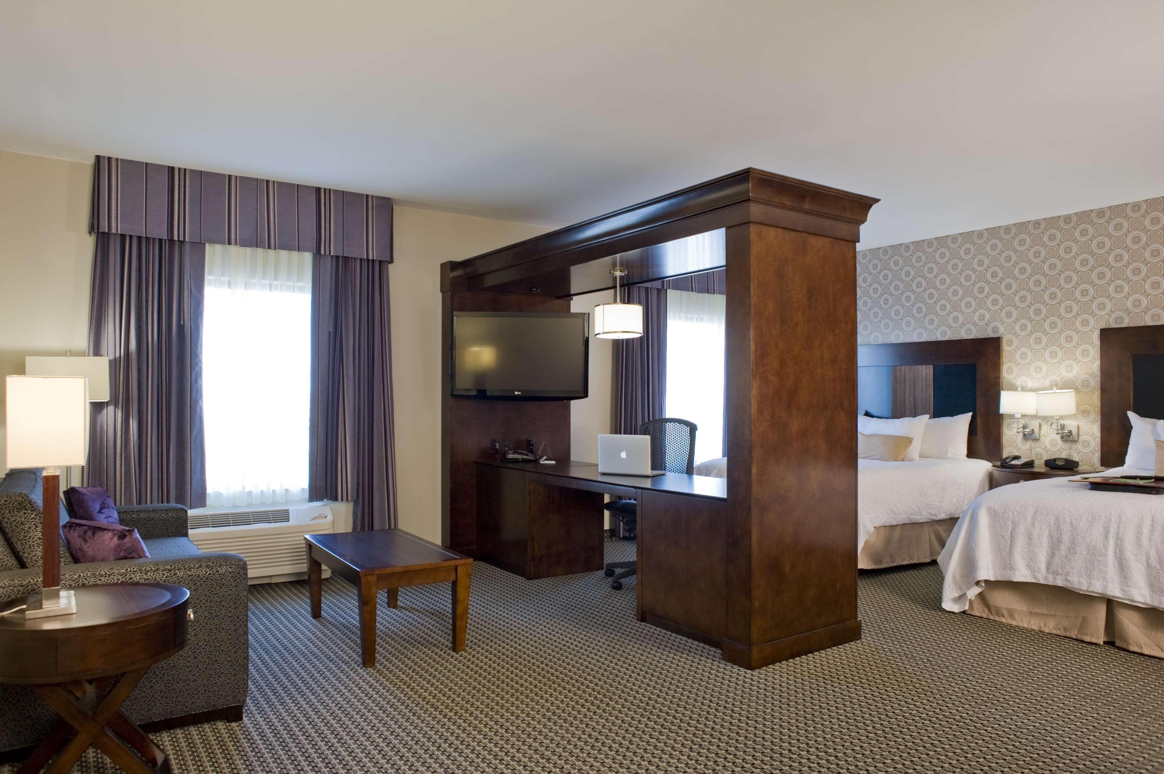 Hampton Inn & Suites Tupelo/Barnes Crossing Стая снимка