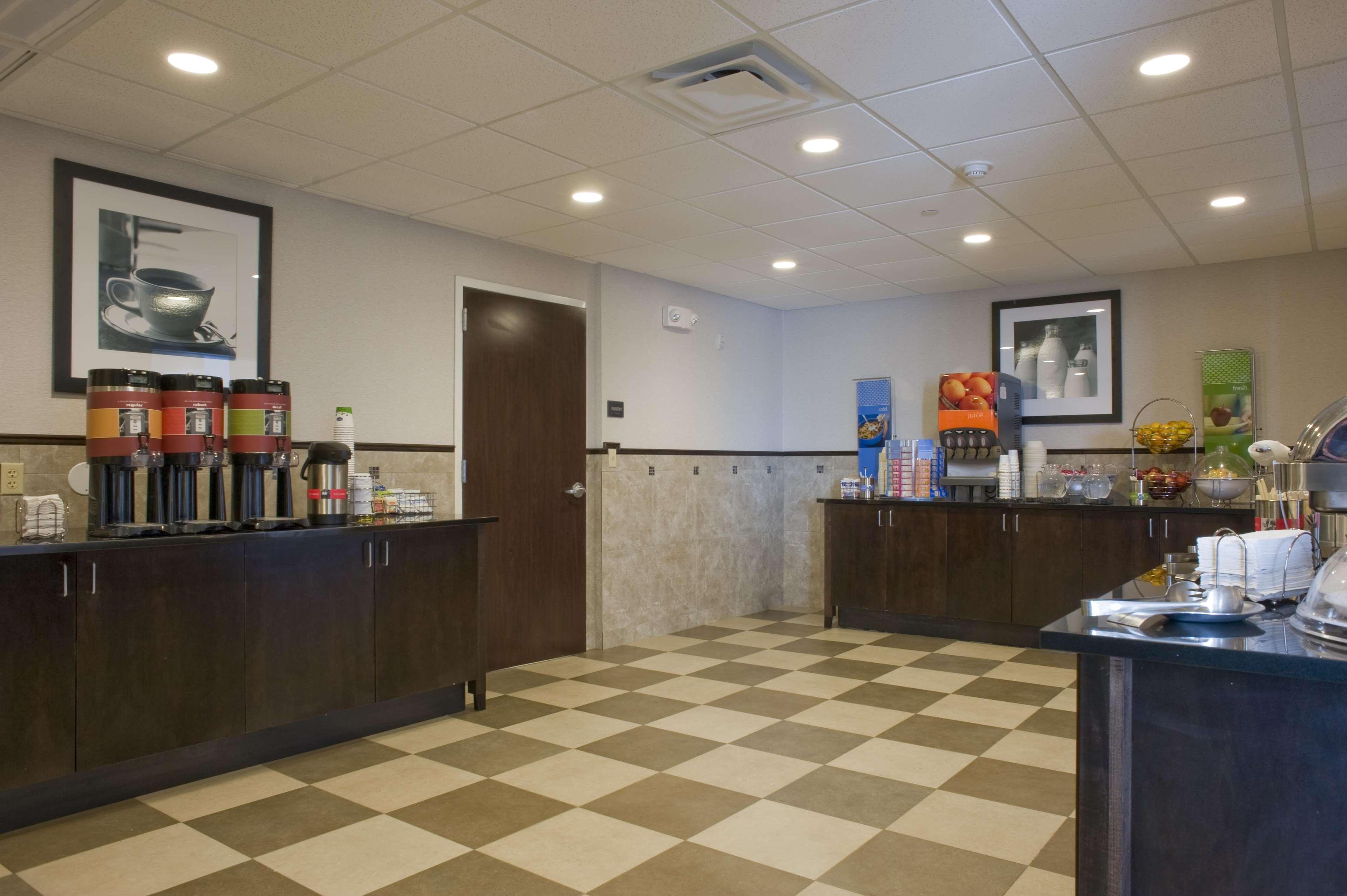 Hampton Inn & Suites Tupelo/Barnes Crossing Екстериор снимка