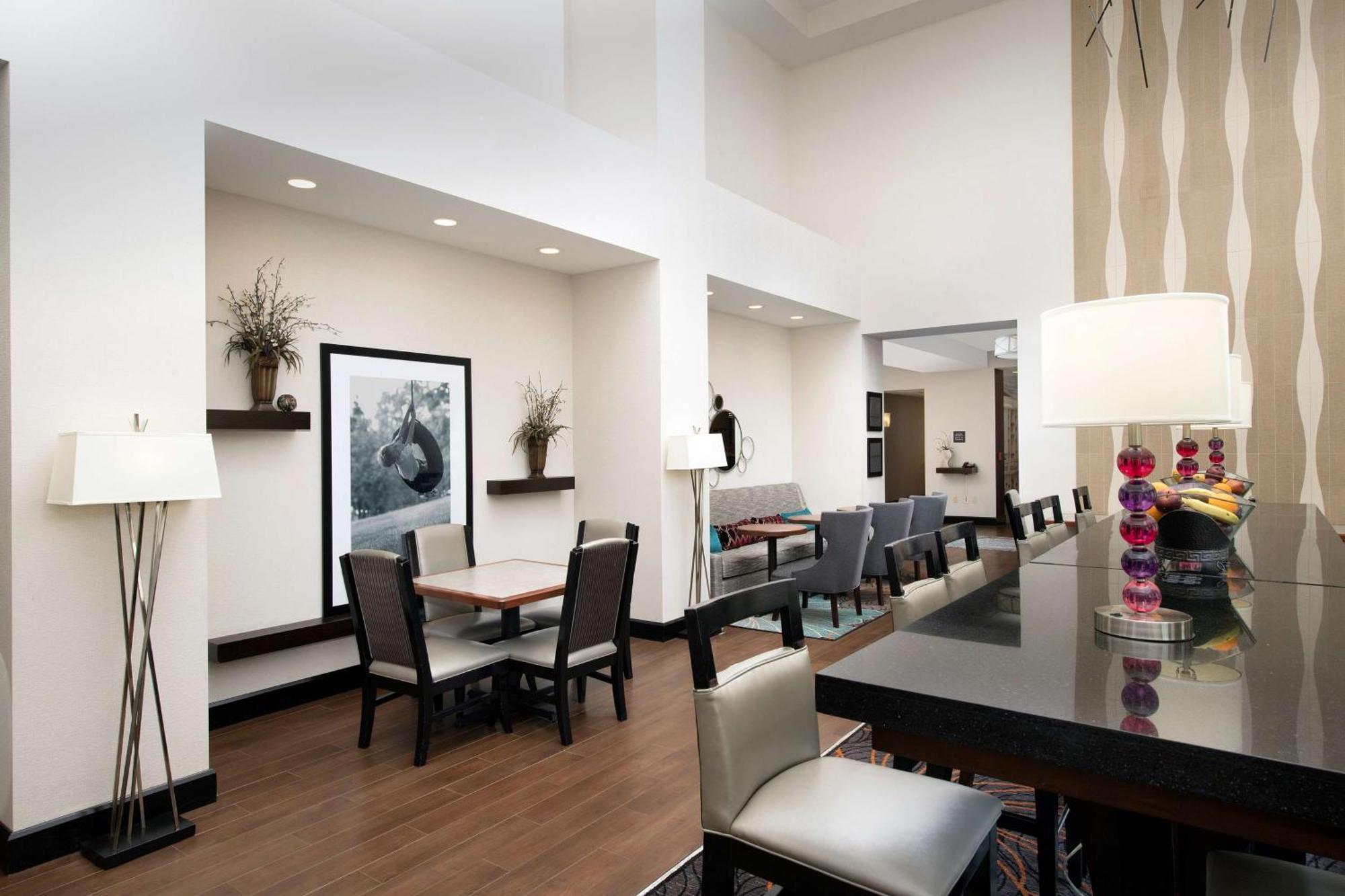 Hampton Inn & Suites Tupelo/Barnes Crossing Екстериор снимка