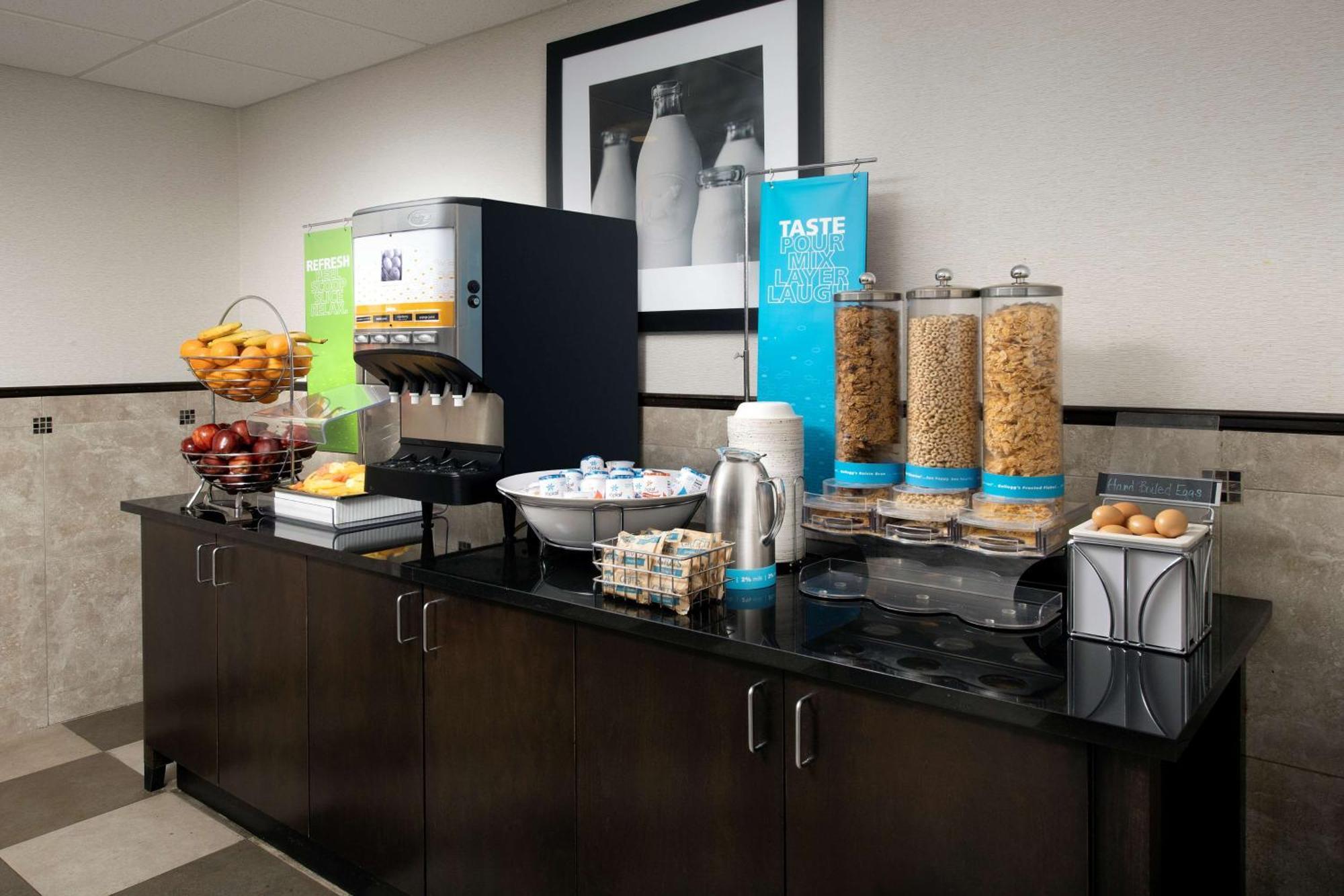 Hampton Inn & Suites Tupelo/Barnes Crossing Екстериор снимка