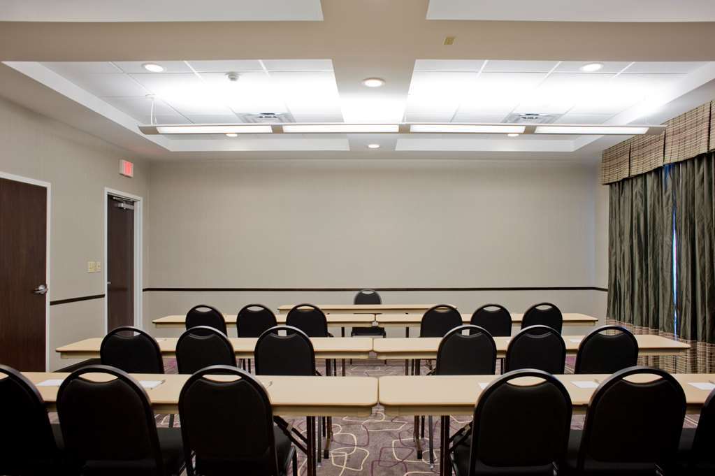 Hampton Inn & Suites Tupelo/Barnes Crossing Съоръжения снимка